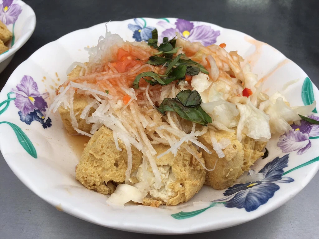 【花蓮玉里排隊名店橋頭臭豆腐 首家直營分店】在新天堂樂園樂客貨櫃市集隆重登場！